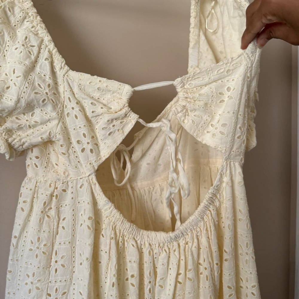 Urban Outfitters NWT Mini Dress Eyelet Coquette Cream Ruffle - Picture 7 of 7